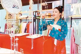 大唐不夜城里手艺人：做自己喜欢的事真的很幸福图片