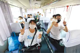 坐公交去哪都是1元 很多市民不敢相信这是真的图片