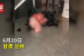 刚出生男婴被弃公厕垃圾桶内！胎盘还连在身上，保洁人员紧急报警救助图片