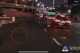 深圳车主称经春风隧道施工路段遇坑，轮毂变形，施工方：证据不足图片