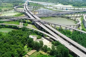 【飞阅中国】铜陵：高速高铁汇织城市“血管”视频封面