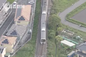 日本熊孩子在铁轨放石头致火车脱轨 警方一度猜测是乌鸦干的图片