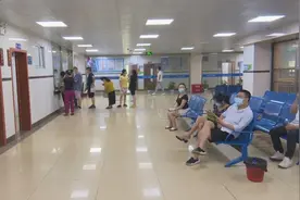 女子上班一整天都戴口罩，脸上出现红肿、疹子，湖南已有多人中招图片