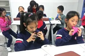 年底前郑州市区中小学午餐和课后延时服务“全覆盖”，课后托管服务拟实行免费制度图片