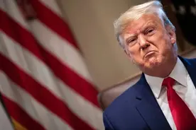 特朗普刚说要强买TikTok，福克斯马上翻出3个月前旧闻，美国网友开吵了……图片