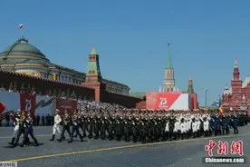 最帅天团，高能来袭！三军仪仗队亮相莫斯科红场图片