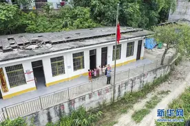 一人一校三十载 点亮瑶寨孩童求学梦图片