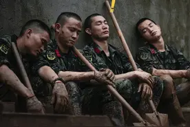 “我不知道你是谁，我却知道你为了谁”| 画里有话图片