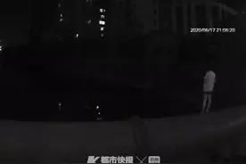 萧山一民警警容不整照片被曝光，知道内情的人却纷纷点赞图片