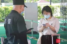 不留遗憾！北师大珠海分校首批毕业生回校参加学位授予仪式图片