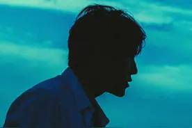 不再隐秘的秦昊：多赚点钱才有资本“拒绝”图片