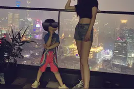 angelababy晒出与儿子小海绵合照 母子俩同款大长腿吵吸睛图片