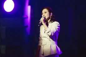 陈松伶暂别《乘风破浪的姐姐》：50岁是最美的开始图片