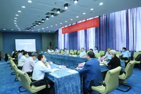 傅莹有新兼职图片