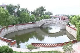 潍坊青州：整治人居环境 建设美丽乡村图片