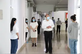 哈尔滨师范大学给了学生一个“暖心”的毕业季图片