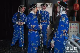 武汉“戏码头”重启 多家剧场恢复开放图片