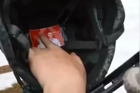 巡逻路上，边防战士将结婚照贴在帽子里：有点想她图片