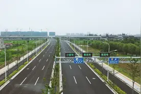上海嘉定到江苏太仓只需5分钟，省际断头路项目城北路开通图片
