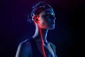 什么是耳机的听诊器效应 克服它的办法来了图片