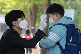 韩国一幼儿园内111人食物中毒，7名家长已共同起诉园长图片