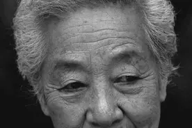 “江姐”于蓝去世，她说文艺创作最牢靠的办法就是扎根人民图片