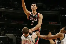13年前的今天：阿联以第6顺位被雄鹿选中图片