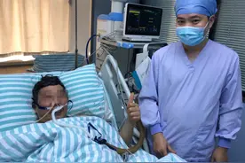这种情况要注意！​睡醒感觉胸口闷，衢州61岁大伯忍了两个小时差点没命图片