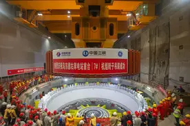 创造7项“世界第一”12项“全球首次”金沙江乌东德水电站：山谷中的奇迹图片