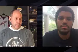 哈里斯回忆G7被小卡绝杀：他接球时走步了图片