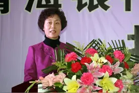 涉嫌5宗罪，落马女厅官被提起公诉图片