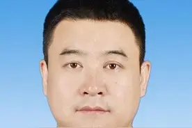 钦州市人大常委会发布任免名单图片