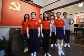 名叫“星火”，平均29岁！收到习近平总书记回信的这支复旦大学党员志愿服务队做了些什么？图片