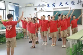 一堂党的知识课，在少年心里栽下信仰的种子图片