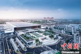 杭州南站开通：89岁“老站”换新颜 联通长三角铁路图片