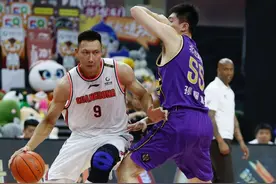 阿联加冕常规赛得分王，六项数据排CBA历史第一图片