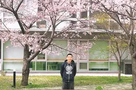 留学生活让我学会理解父母图片