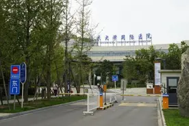 北大国际医院今天解封，除确诊护士在院人员无相关症状图片