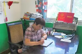 一个有担当的女支书——记邓州市杏山区杏山村党支部书记王兰英图片
