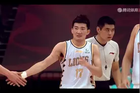 从扣篮王到核弹头，孙铭徽迈向国产后卫第一人图片