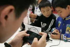 客服推诿、流程繁琐…未成年人网游充值退款难咋破图片