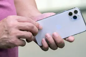 苹果拟用iPhone取代护照：申请新专利图片