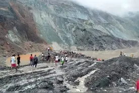 国际观察｜带血的翡翠！缅甸帕敢聚集30万玉石拾捡者，每月都发生塌方事故图片