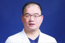 松牙 残牙根可以不用拔 固牙修复新主张 原徐汇牙防所专家提醒：切忌盲目拔牙 尽早修复保住概率更大图片