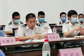 立责于心 筑梦未来，济宁城际公交举行老驾驶员座谈会图片