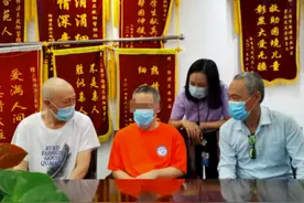"高材生"上海街头流浪十年返乡 同学：曾是村里希望图片