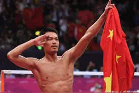 敬礼，林丹图片