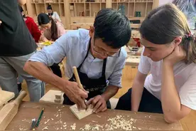 上海电子信息职业技术学院：引大师入校园，为传承非遗文化作贡献图片