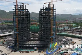 青海国际会展中心建设项目主体结构封顶图片