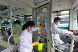 高考期间北京公交严禁鸣笛 线路加密消毒增发车次图片